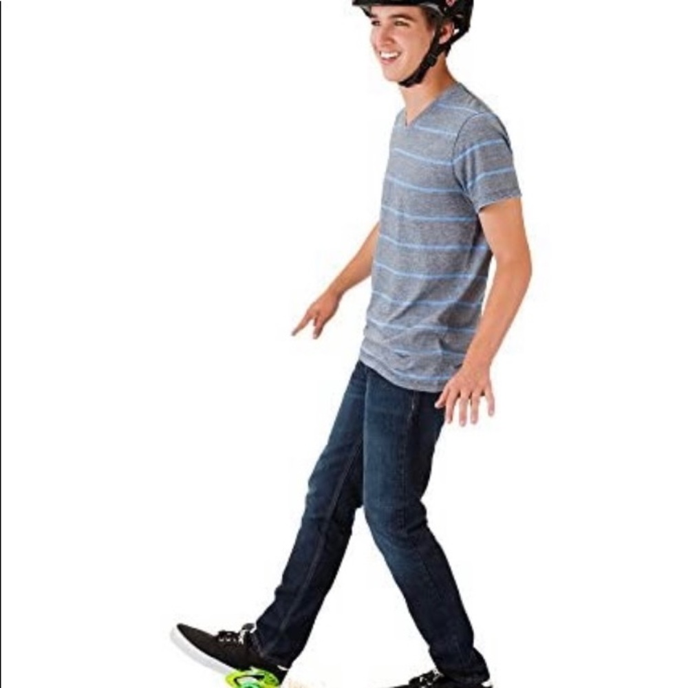 Children Rolled Skate By Razor - Picture 7 of 14